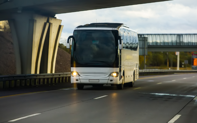 Bus.com