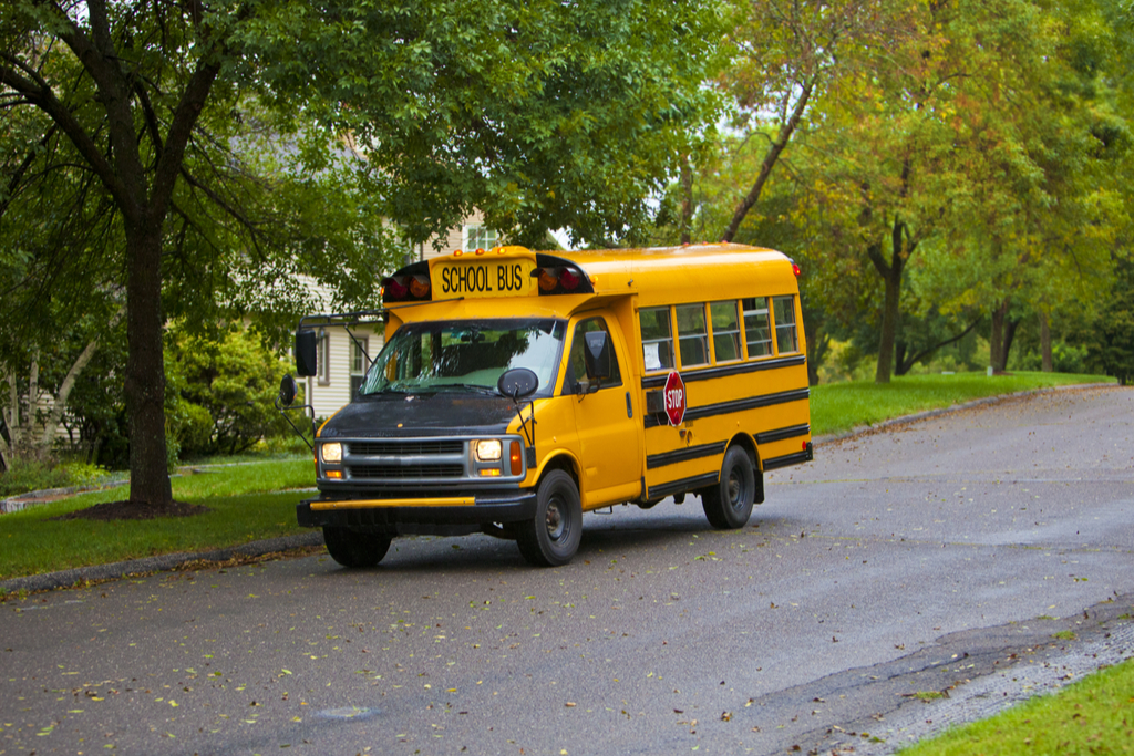 Bus.com