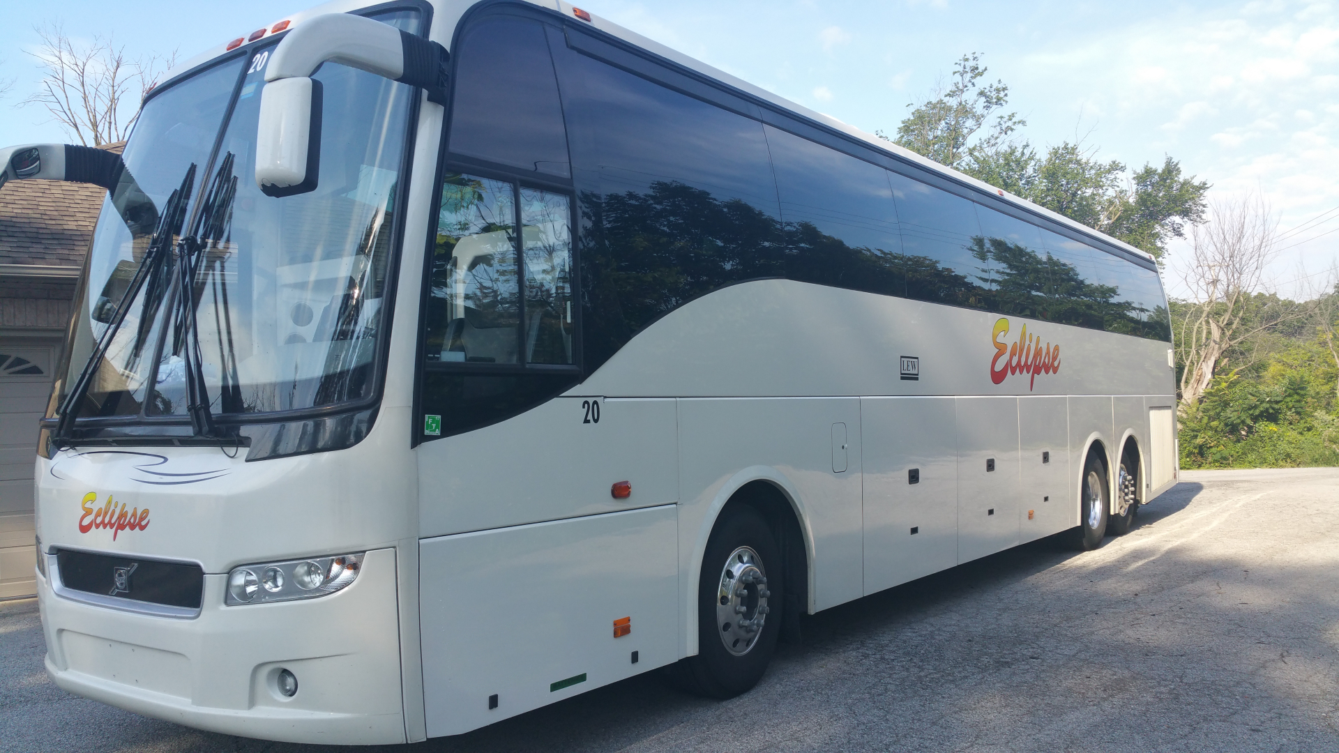 Eclipse Charter & Tours