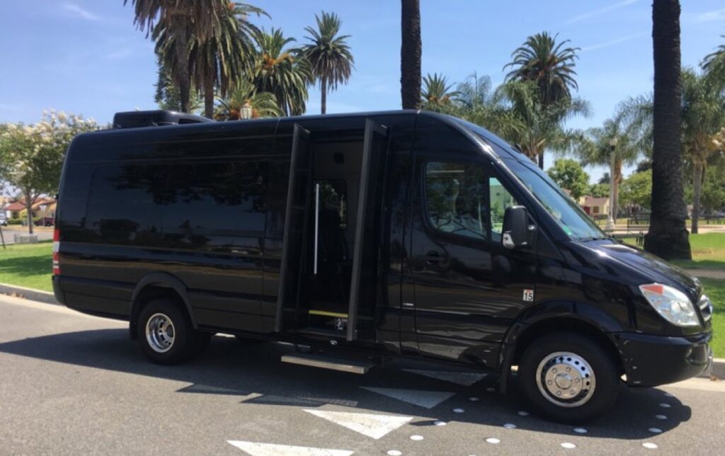 Charlotte First Class Coach Bus