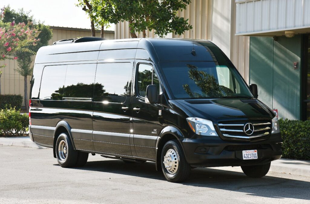 Best Way Bus and Coach