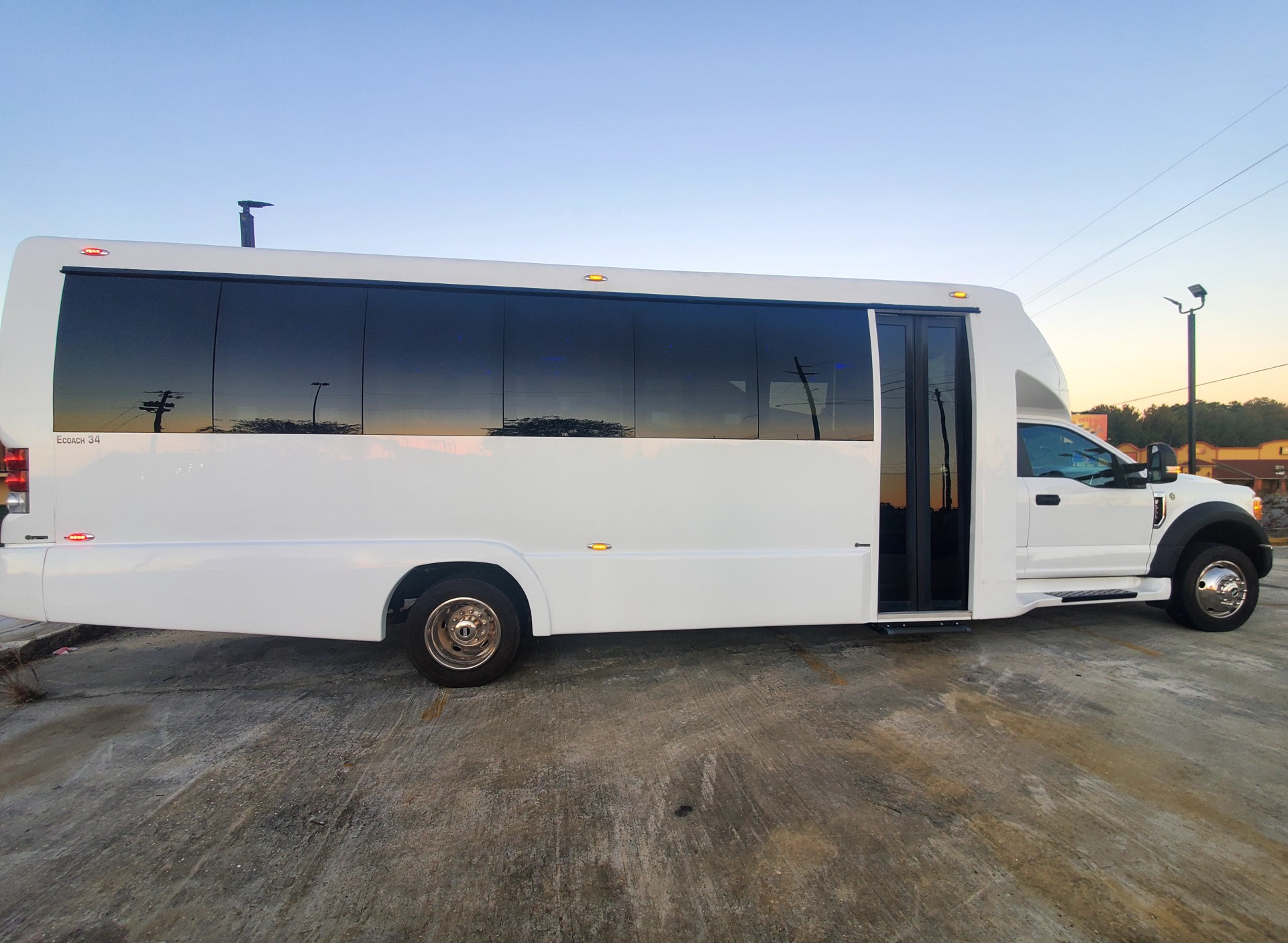 EarthTran Global Limousine and Transportation