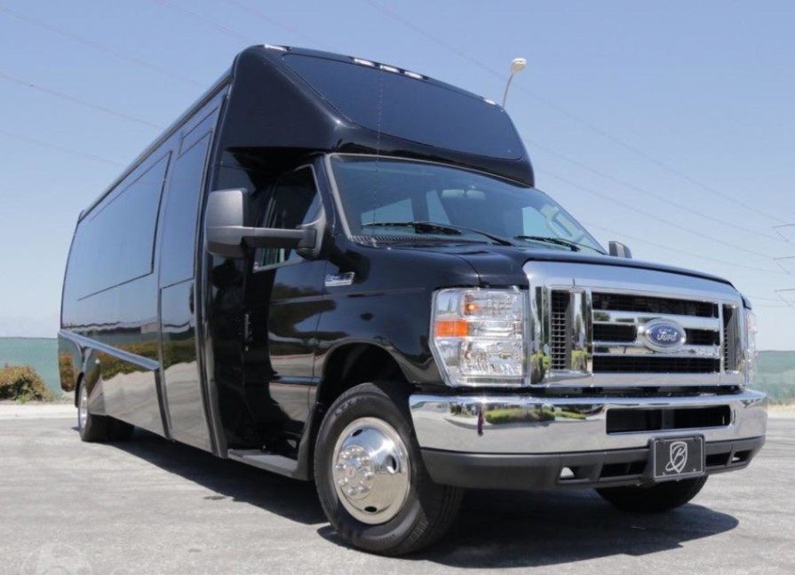 Sunny DC Motorcoach