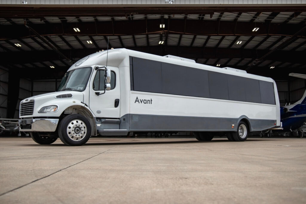 Avant Garde Limousines, Coach & Transportation