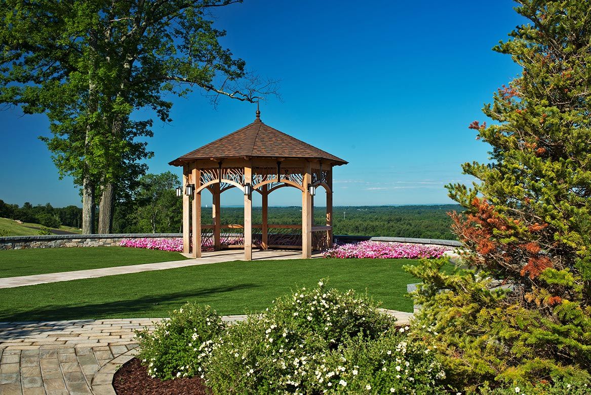 10 Quintessential New England Wedding Venues Near Boston