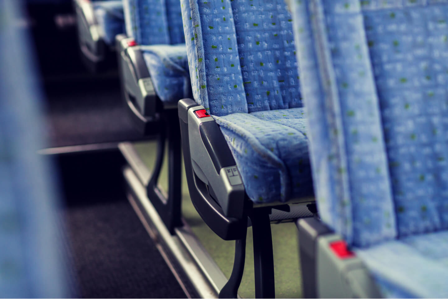 How-To Guide to Renting A Shuttle Bus