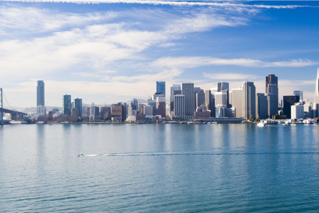 San Francisco Guide to Employee Shuttle Bus Rentals