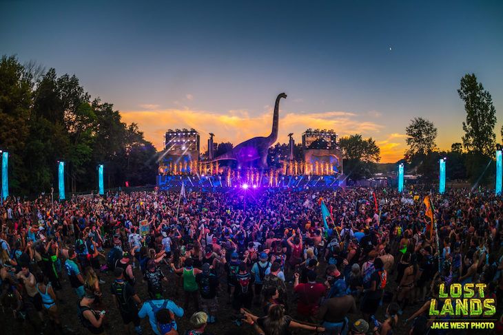 Flexible and reliable Lost Lands shuttle rentals