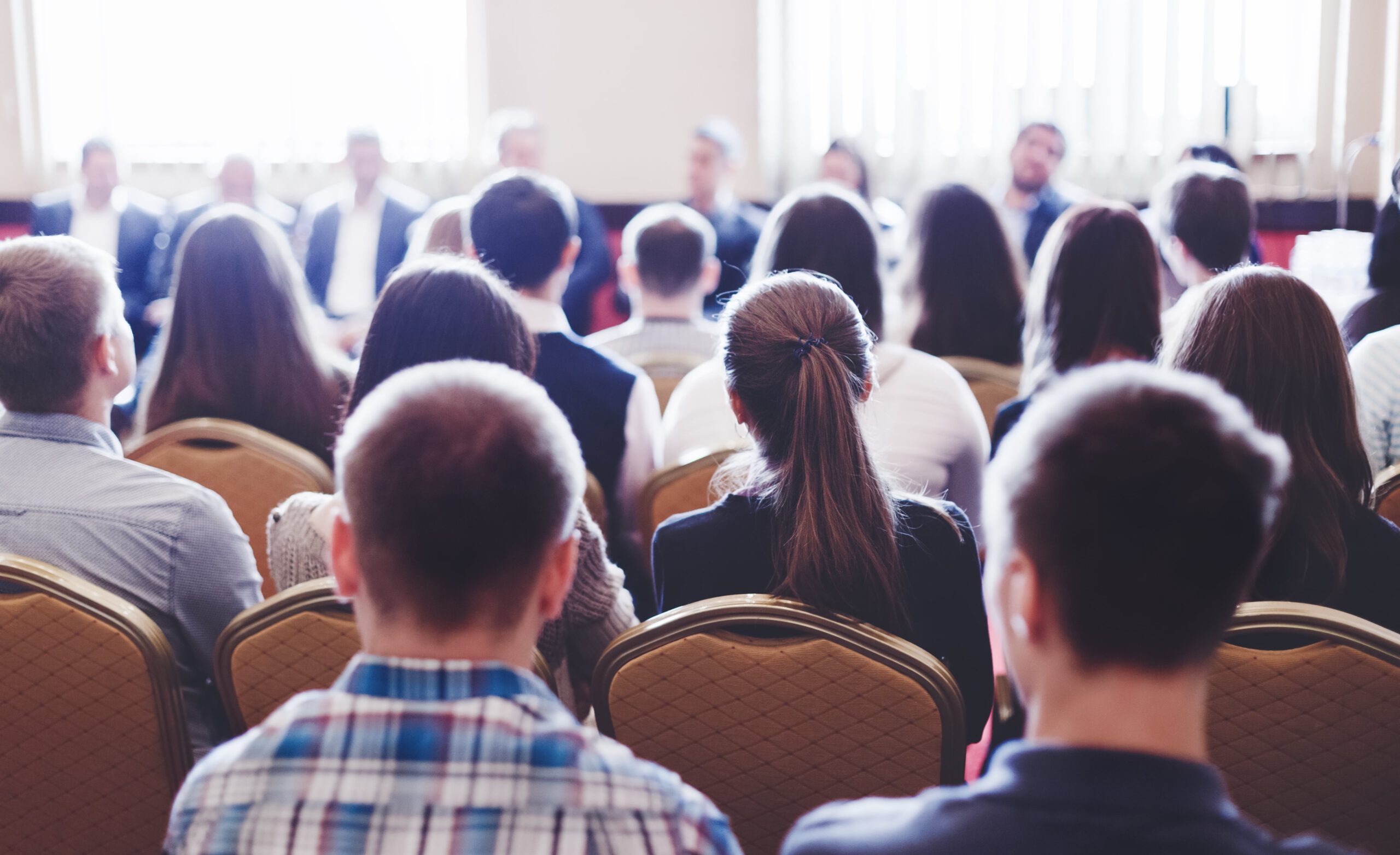Guide to Renting a Bus for College Case Competitions