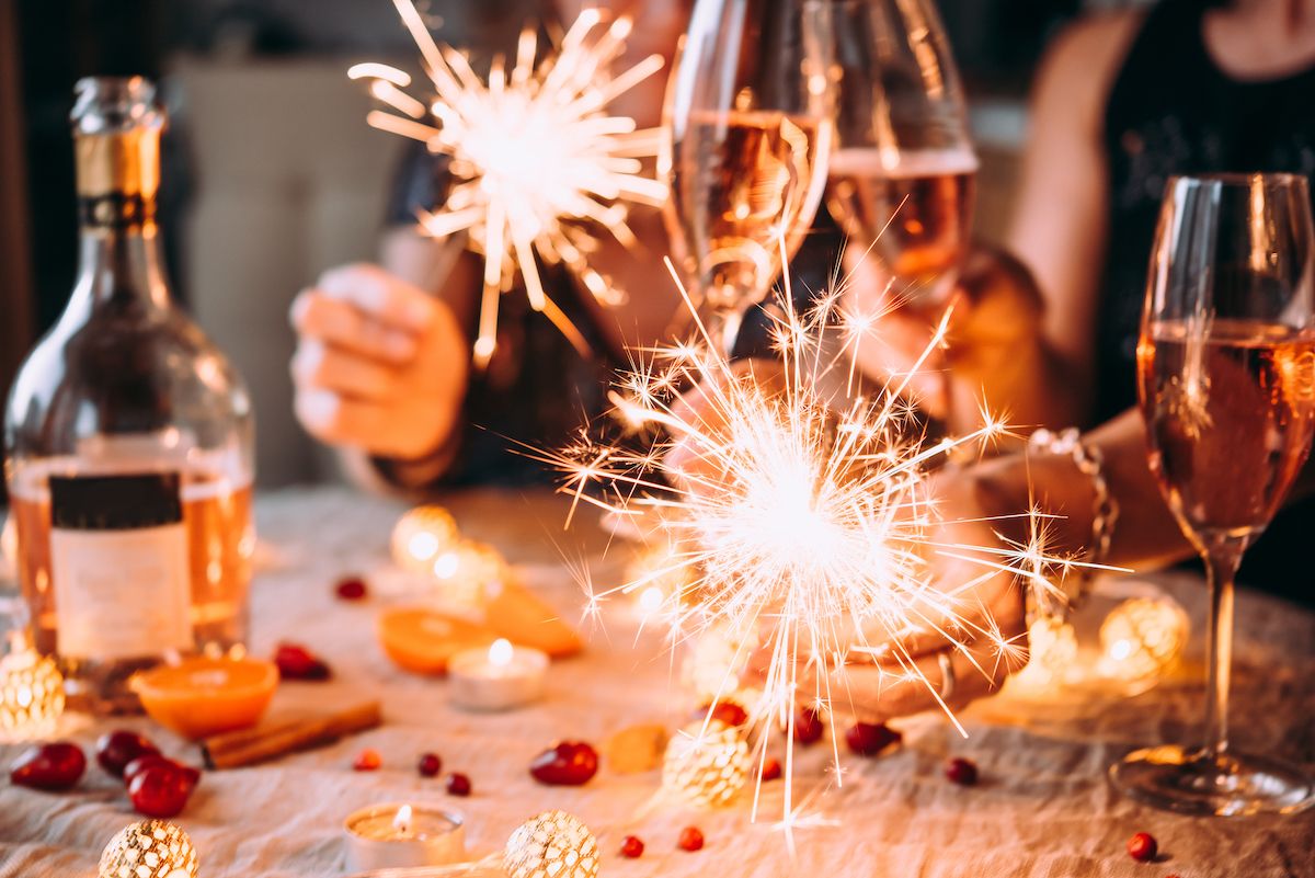Your Guide to Planning Office Holiday Party Transportation